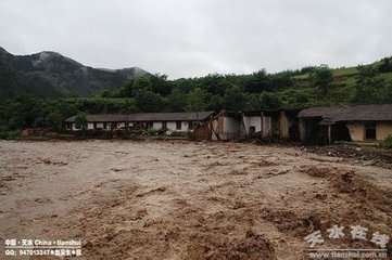 苦雨吟