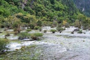 登黄龙峰